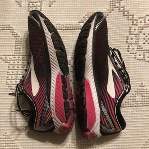 Brooks Ghost 10 Running Shoes